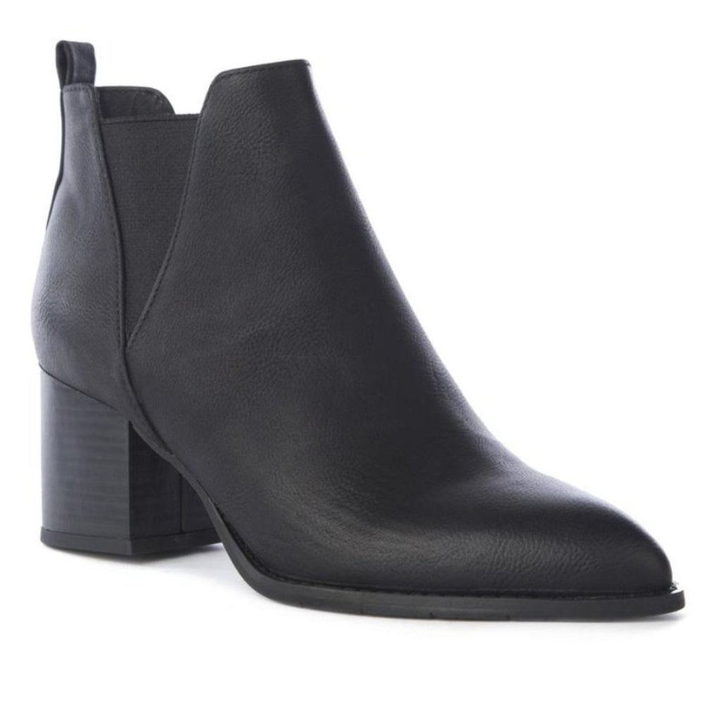 NWT Depth Ankle Boot by BC Footwear in Black